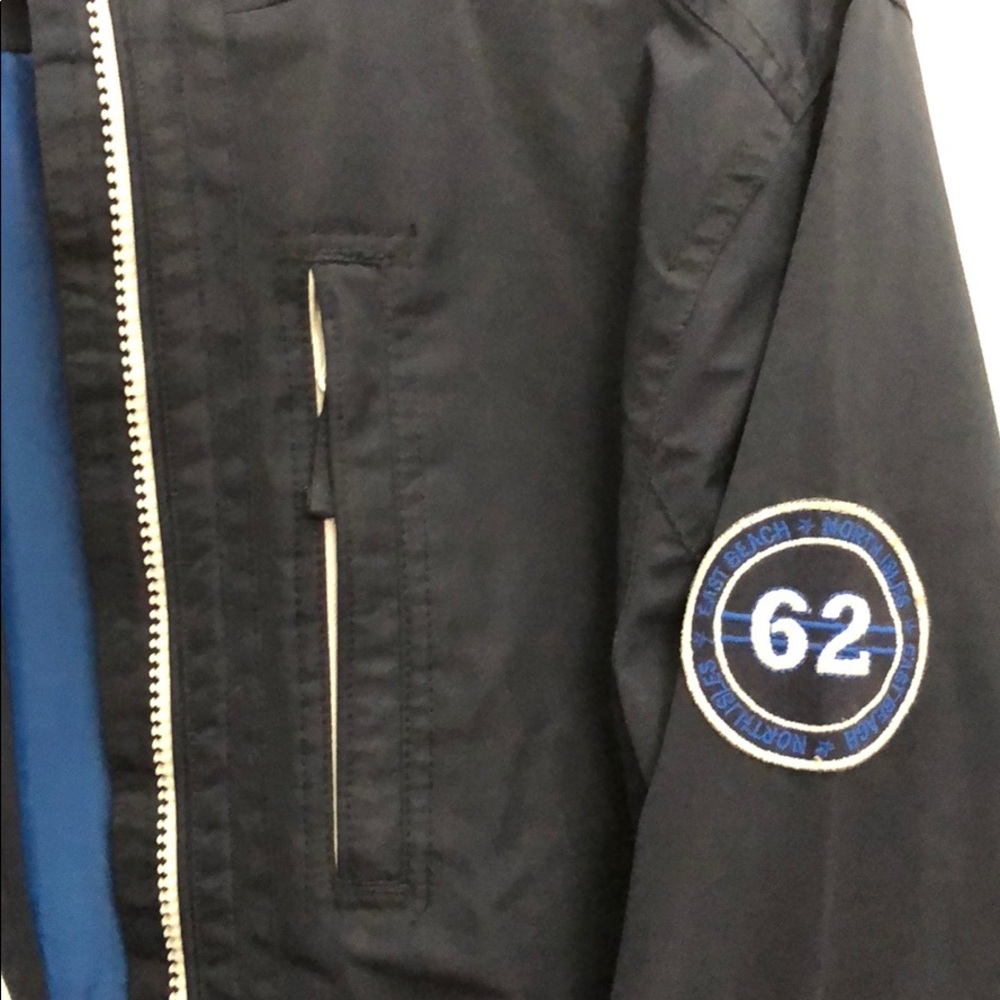 Bomber-style jacket - Picture 3 of 6